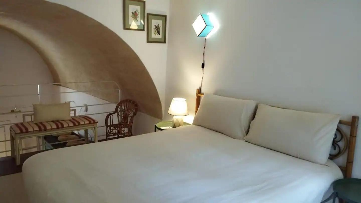 Garden Suite At Palazzo Famularo เลชเช ภายนอก รูปภาพ