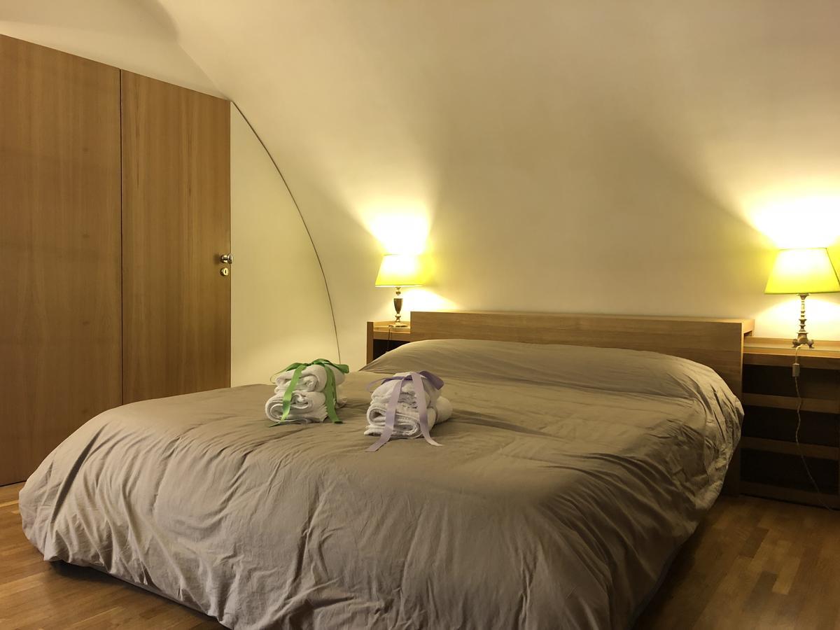 Garden Suite At Palazzo Famularo เลชเช ภายนอก รูปภาพ