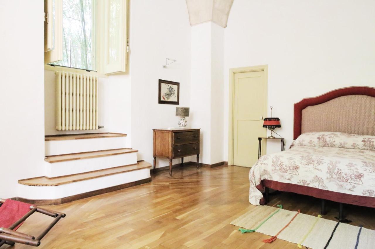 Garden Suite At Palazzo Famularo เลชเช ภายนอก รูปภาพ